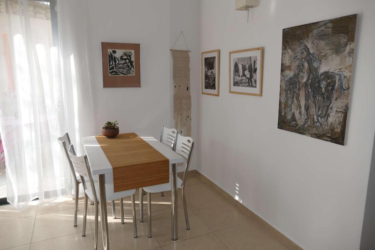 בית האומנים Artist Home Newe Ilan Exterior foto